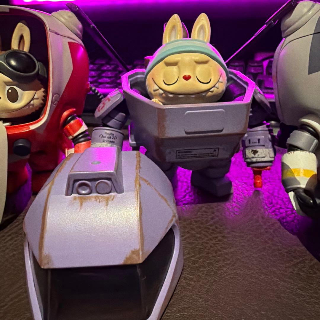 ラブブ　the Monster ´s ロボット POP MART正規品