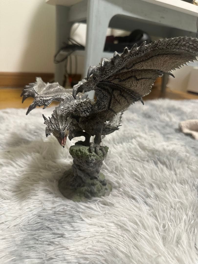モンスターハンター　箱無し銀火竜リオレウス希少種クリエイターズモデル