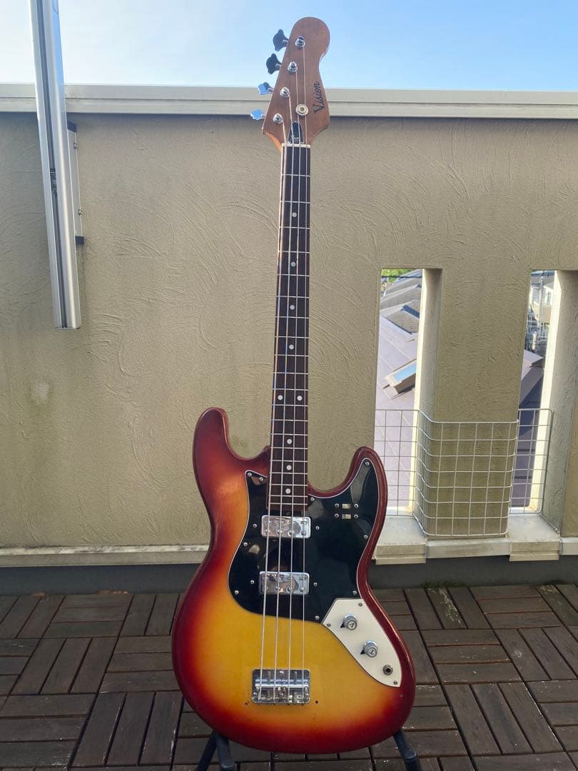 VISION ソリッドベース(ビザールギター)