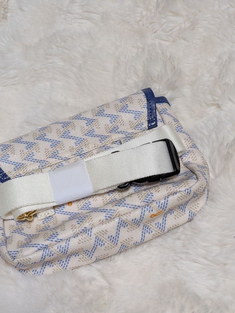 レザレクション　ウエストポーチ　アイクス　未使用