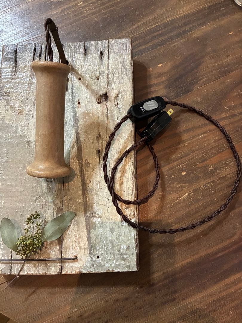 古道具 壁掛けライト 古材 照明 シャビー 古雑貨