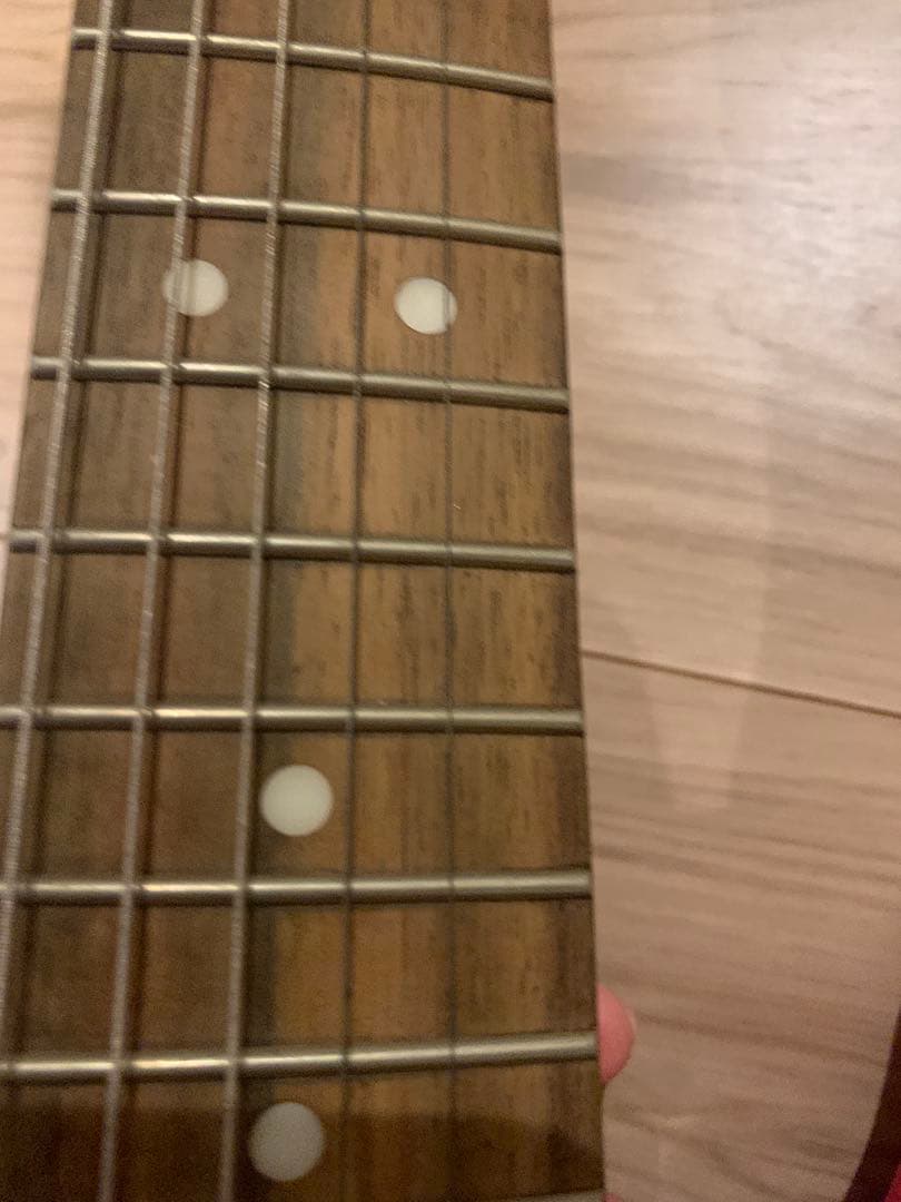 Squier miniレッド