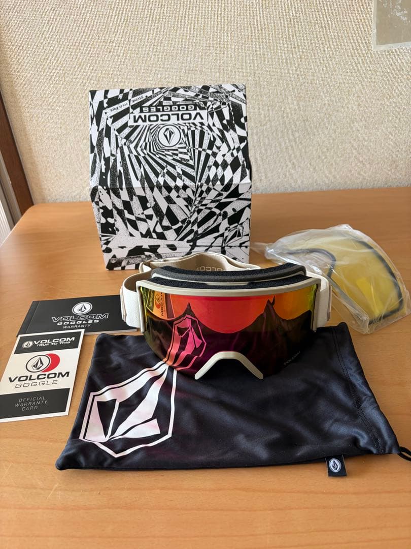 ＜新品/未使用品＞ VOLCOM Garden スノーゴーグル　アジアンフイット