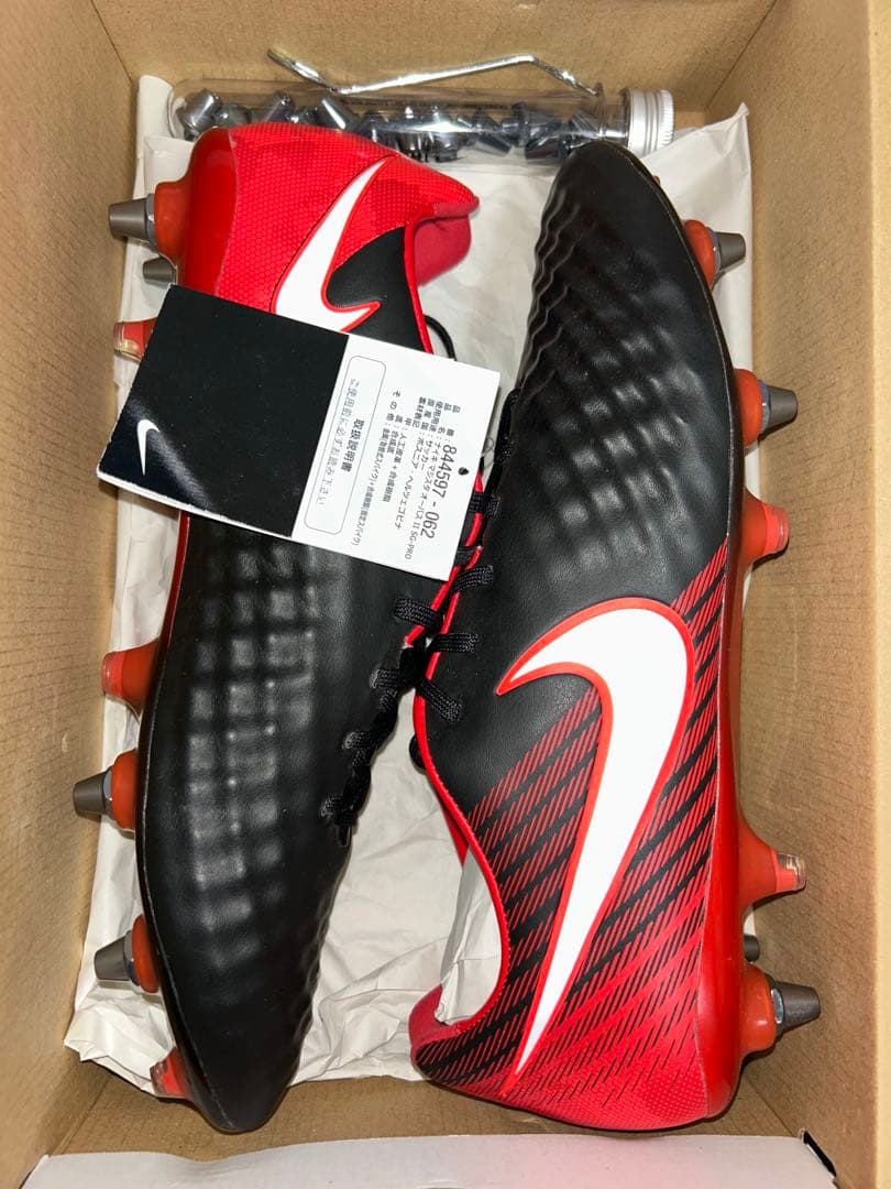 新品 ナイキ サッカースパイク マジスタ オーパス2 SG-pro 28cm