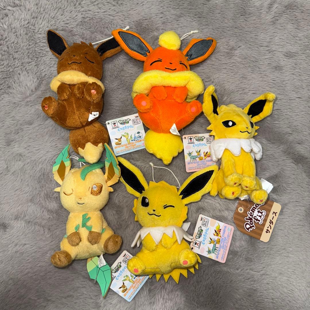タグ付き美品 ポケモン XYZ くつろぎタイム イーブイズ ぬいぐるみ