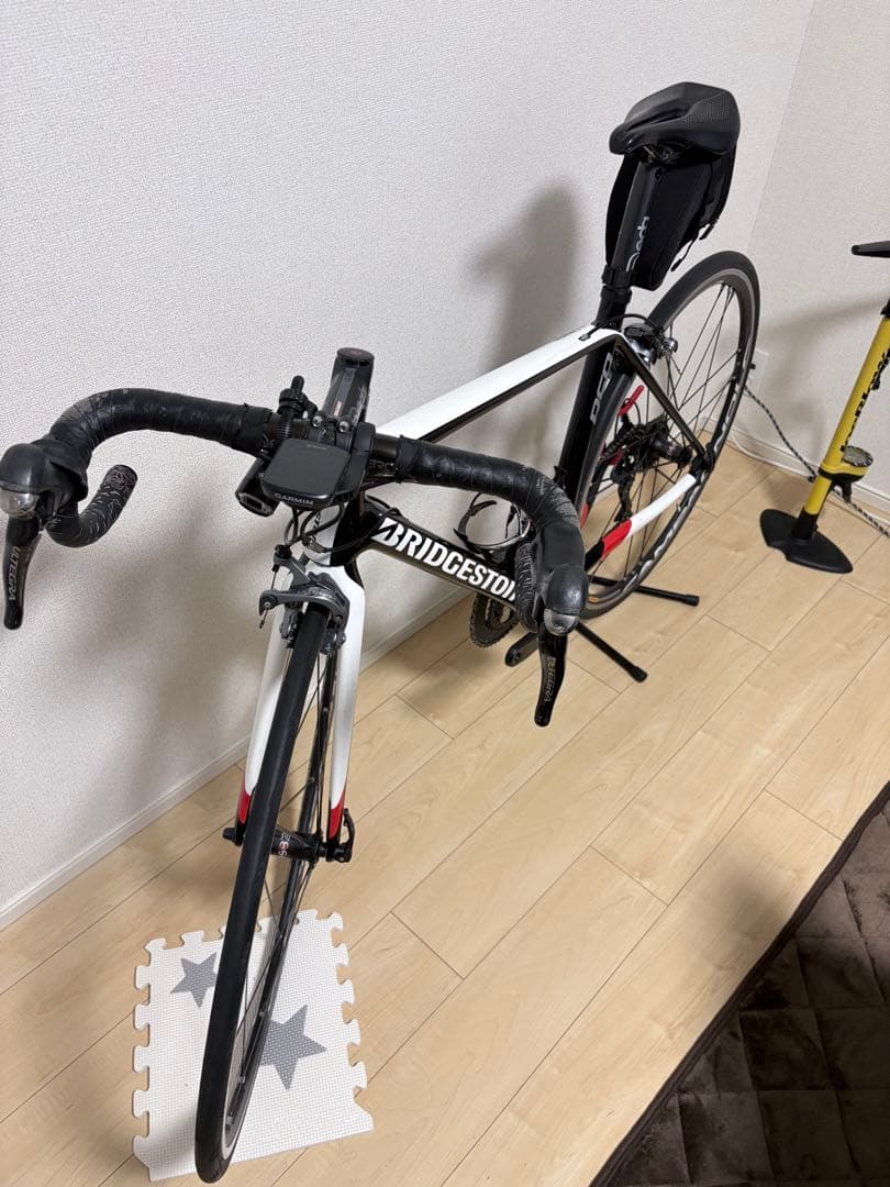 BRIDGESTONE RS9ロードバイク ホワイト/ブラック 日本限定30台