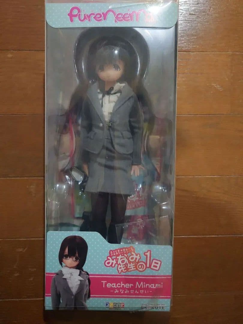 公*o様 PureNeemo みなみ先生 フィギュア えっくすきゅーとふぁみりー