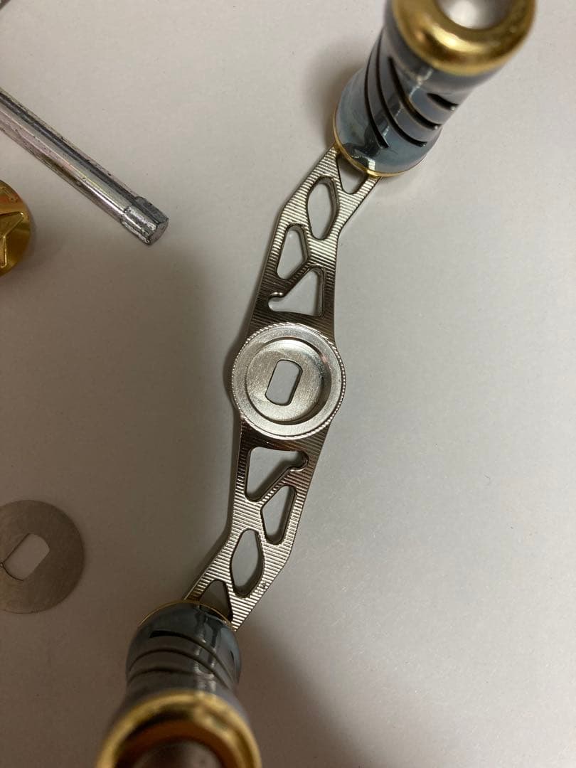 リブレ アヴェントゥーラ 85 シマノ用 ナット右 カスタムハンドル