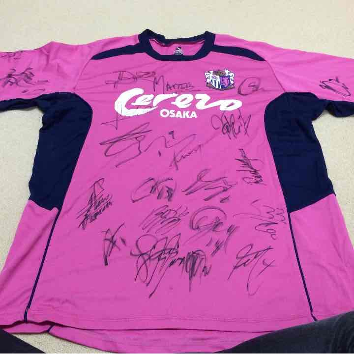 セレッソ2012年メンバーサイン入りシャツ