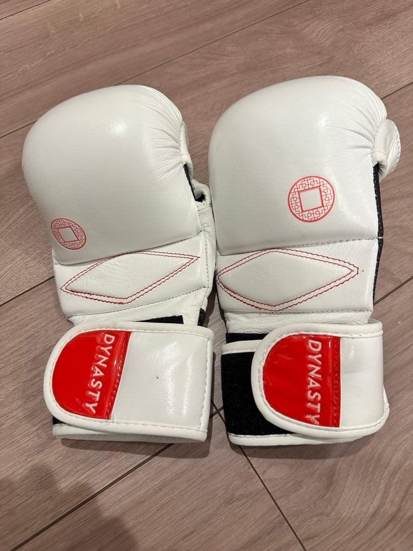 DYNASTY Diamond Pro MMA グローブ S/M ホワイト 新品