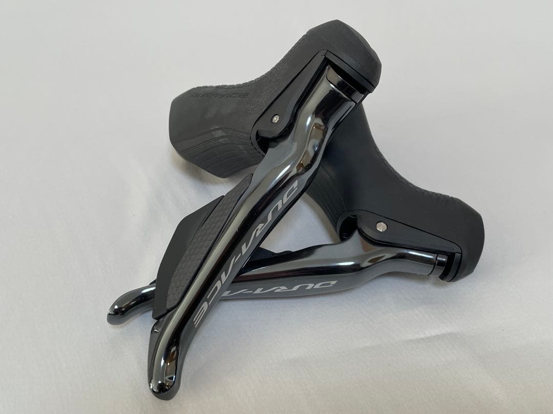 シマノDURA－ACE Di2デュアルコントロールレバー「ST‐R9170」新品