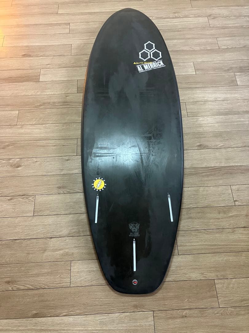 チャネルアイランド　ハッピーエブリデイ　サンダーボルト