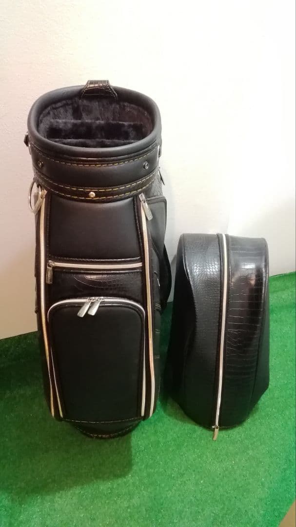 CORAGIO コラッジオ　ワニ柄 キャディバッグ　ブラック　型押し