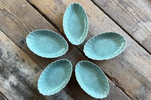 品番　t-0398 青磁葉型長皿　5枚set　古伊万里　アンティーク　古陶磁器
