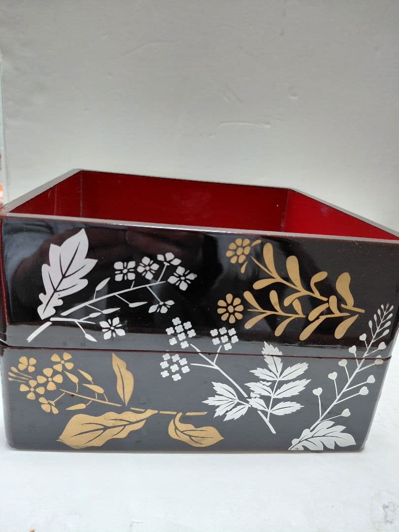 古い三段重箱　木製