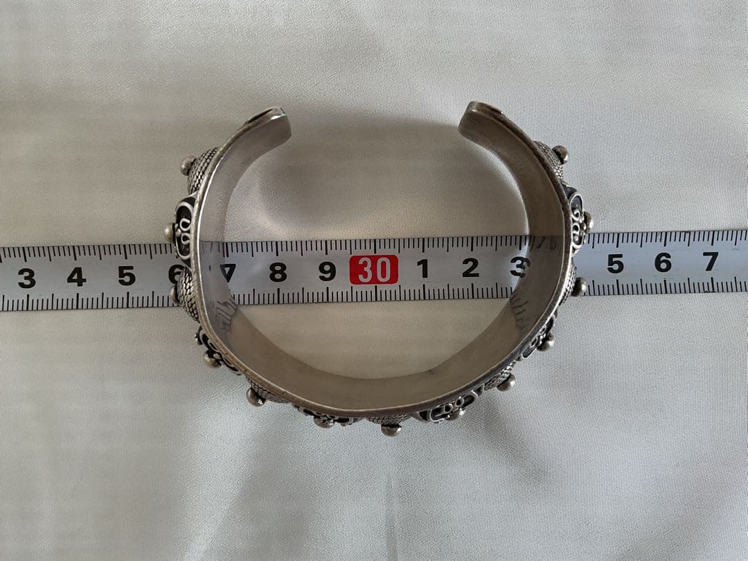 ☆ヴィンテージ！シャムシルバー「銀細工バングル」