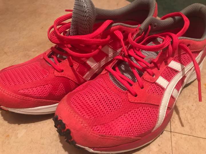 ランニングシューズ 24.0