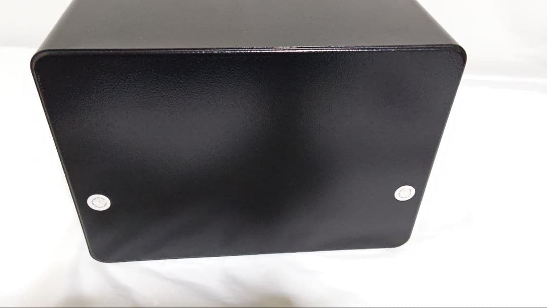 GIRGBE 家庭用金庫