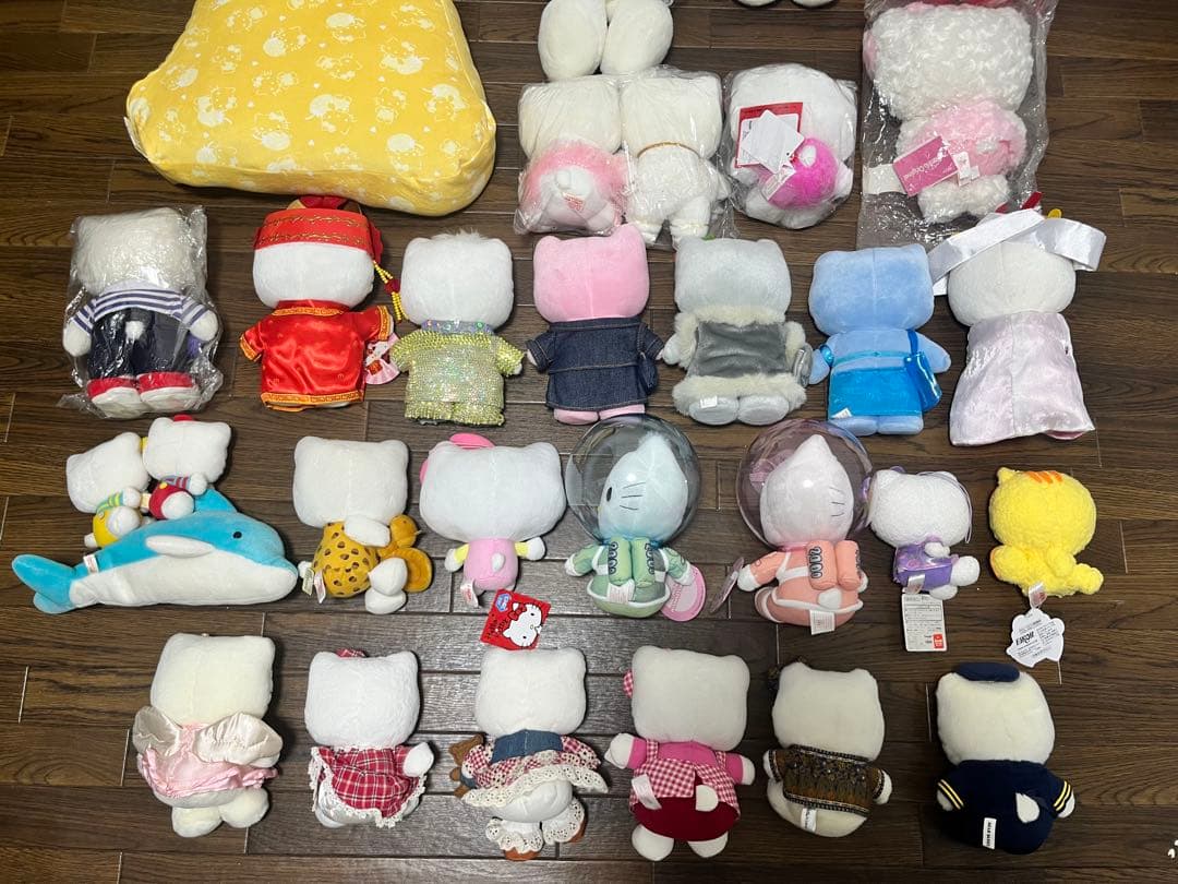 レア　希少 中古 レトロ　サンリオ　ハローキティ　ぬいぐるみ　29点　まとめ売り