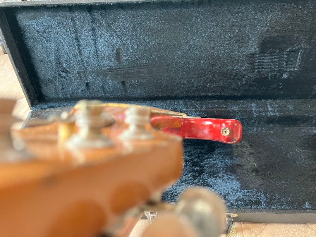 75年製Fernandes シースルーレッド オールラッカーレリック ストラト