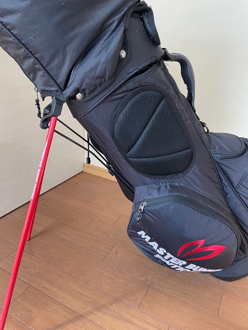 MASTER BUNNY EDITION キャディバッグ　訳あり