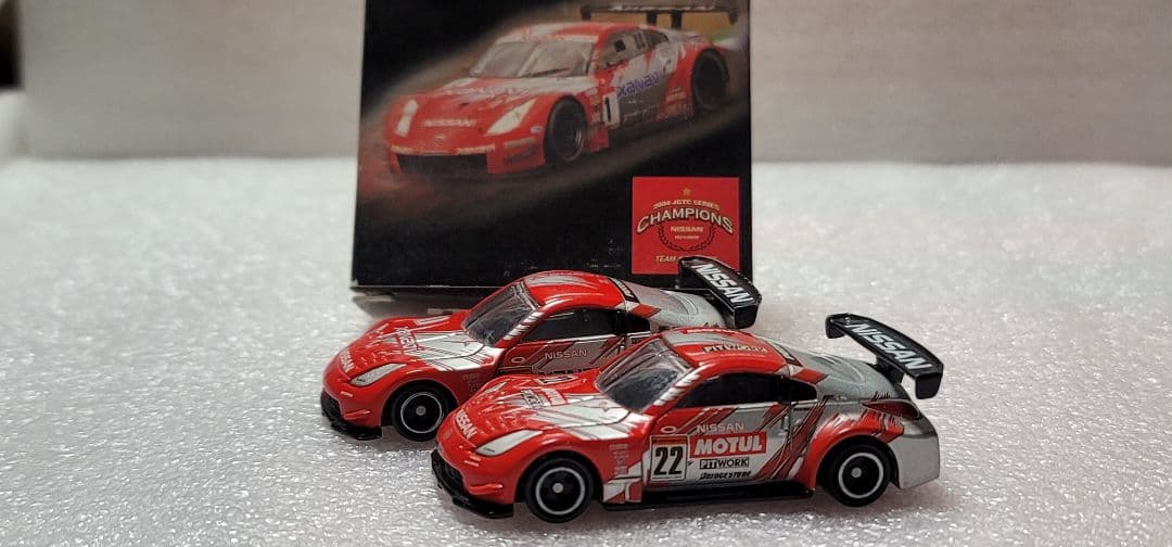 【 全国送料無料 】未使用！貴重！ Z 2台セット 「 トミカ 」 ミニカー