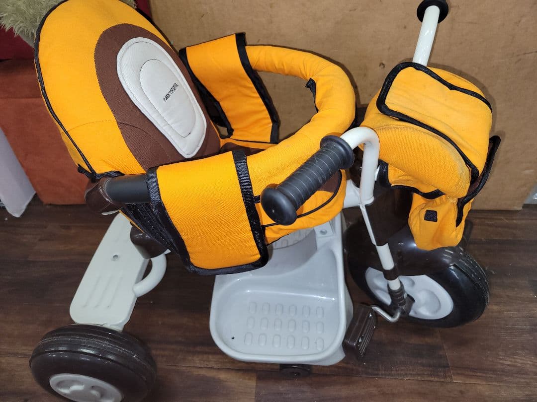 ネクストワン　子供用三輪自転車　T