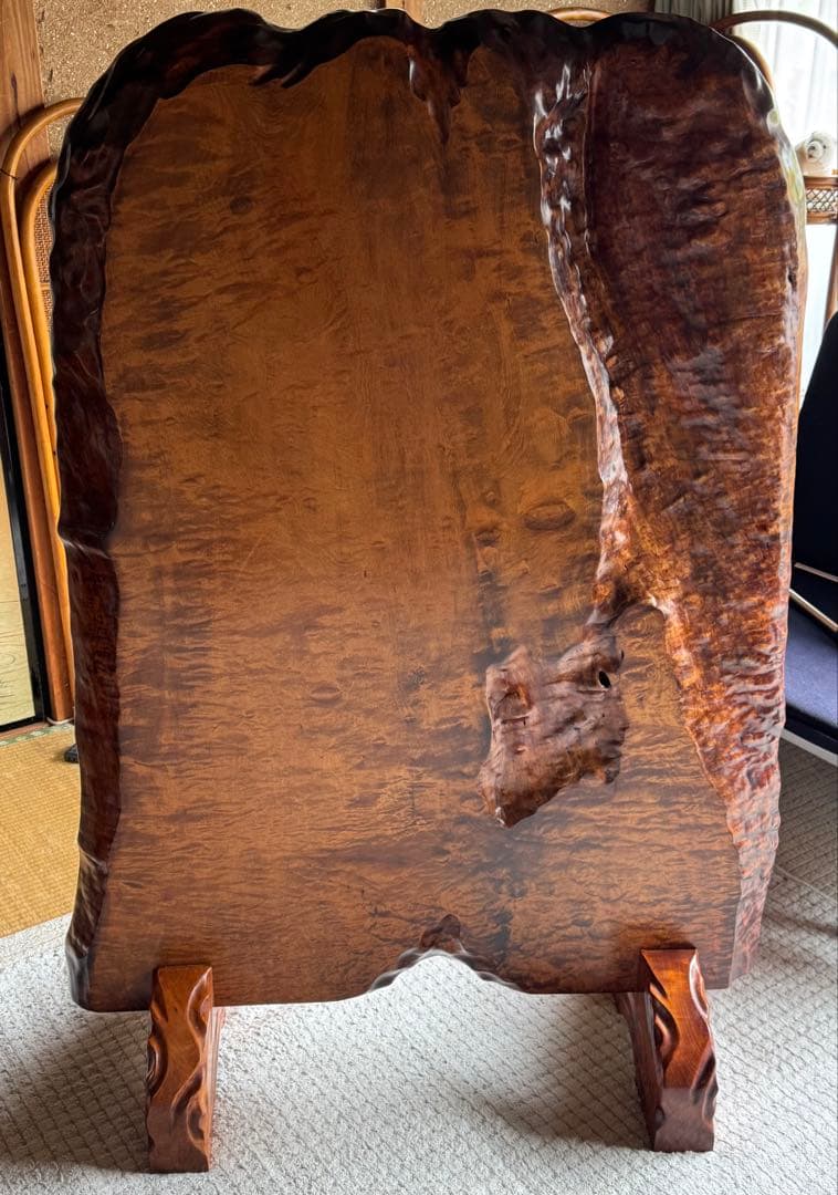 トチの木　衝立