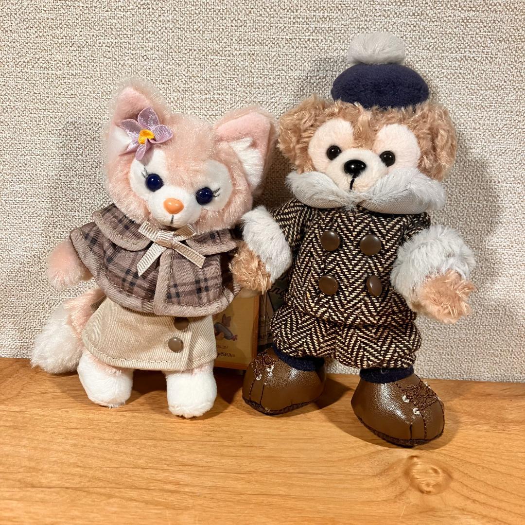 ダッフィー　 リーナベル　 ぬいぐるみバッジ　 ２点セット　 2022　 限定