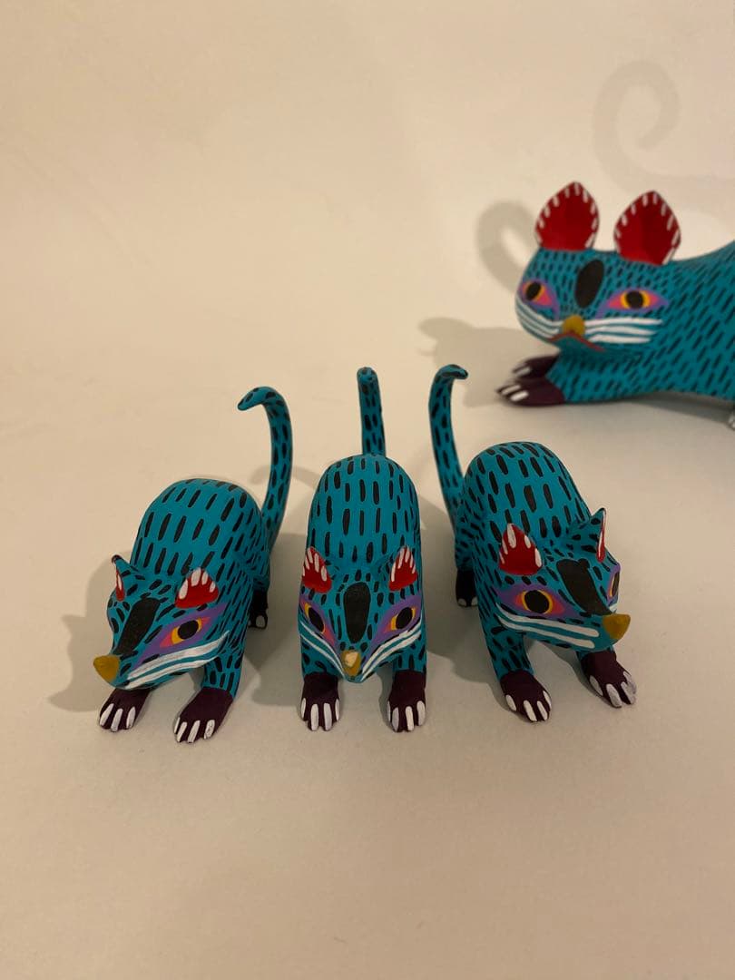 メキシコ　クラフトアート　メキシカン工芸品 木彫り人形