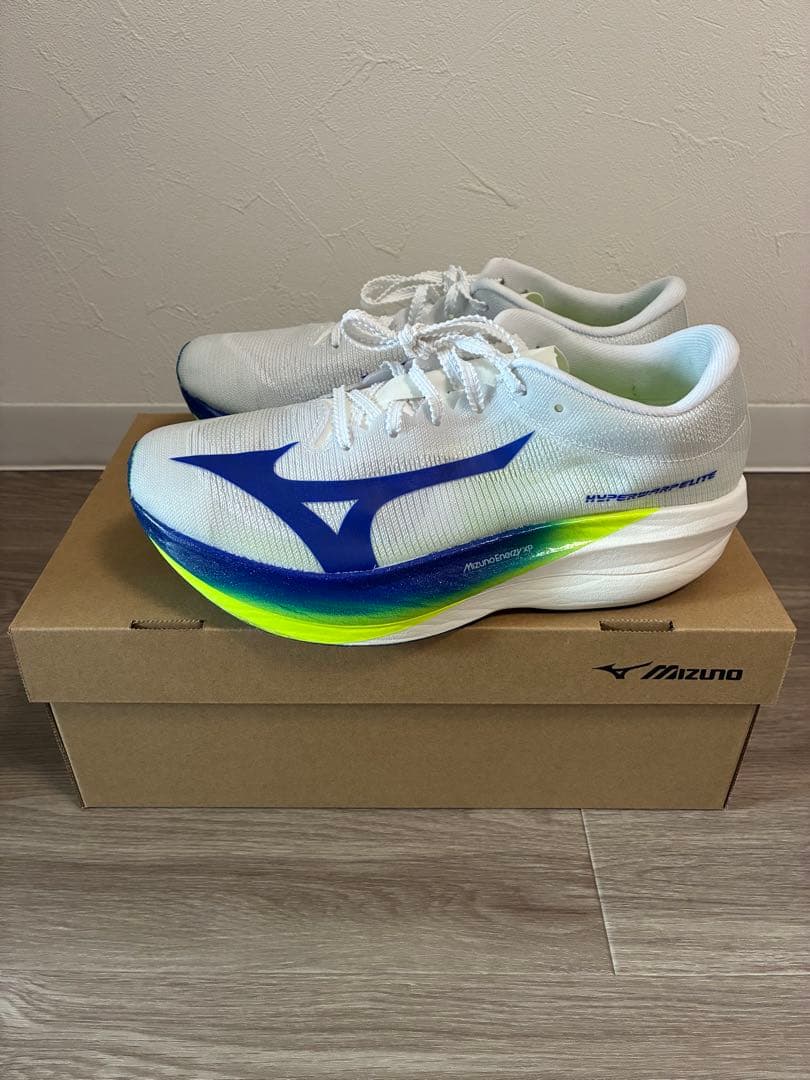 【新品同様】MIZUNO HYPERWARP ELITE 25.5cm