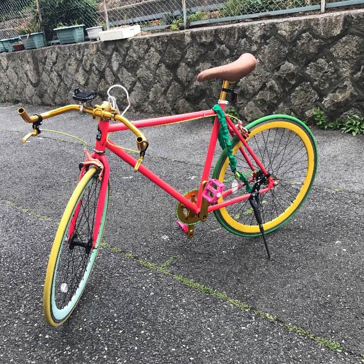 クロスバイク【ドリンクホルダー、携帯ホルダー付き】