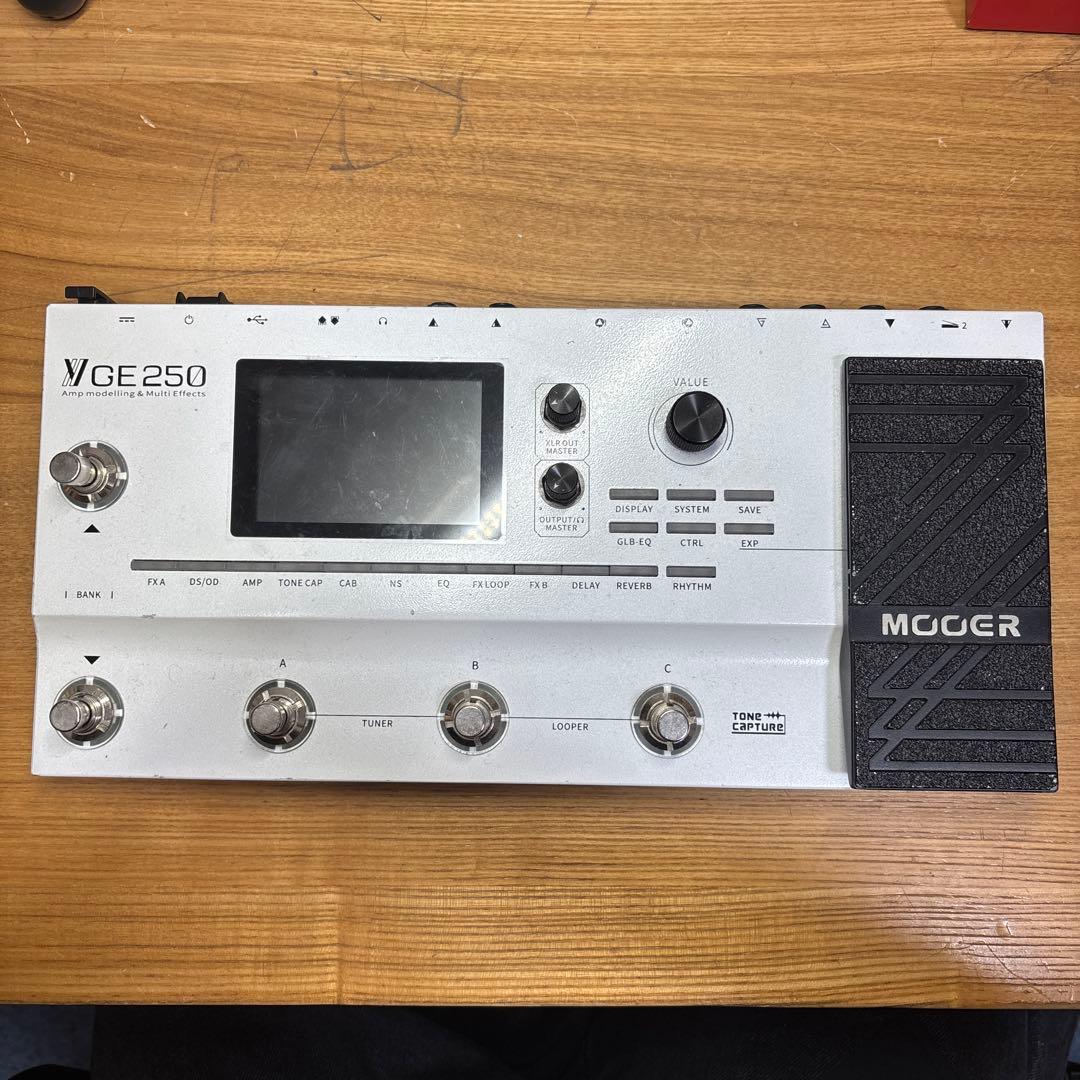 MOOER GE250 アンプモデリング マルチエフェクター