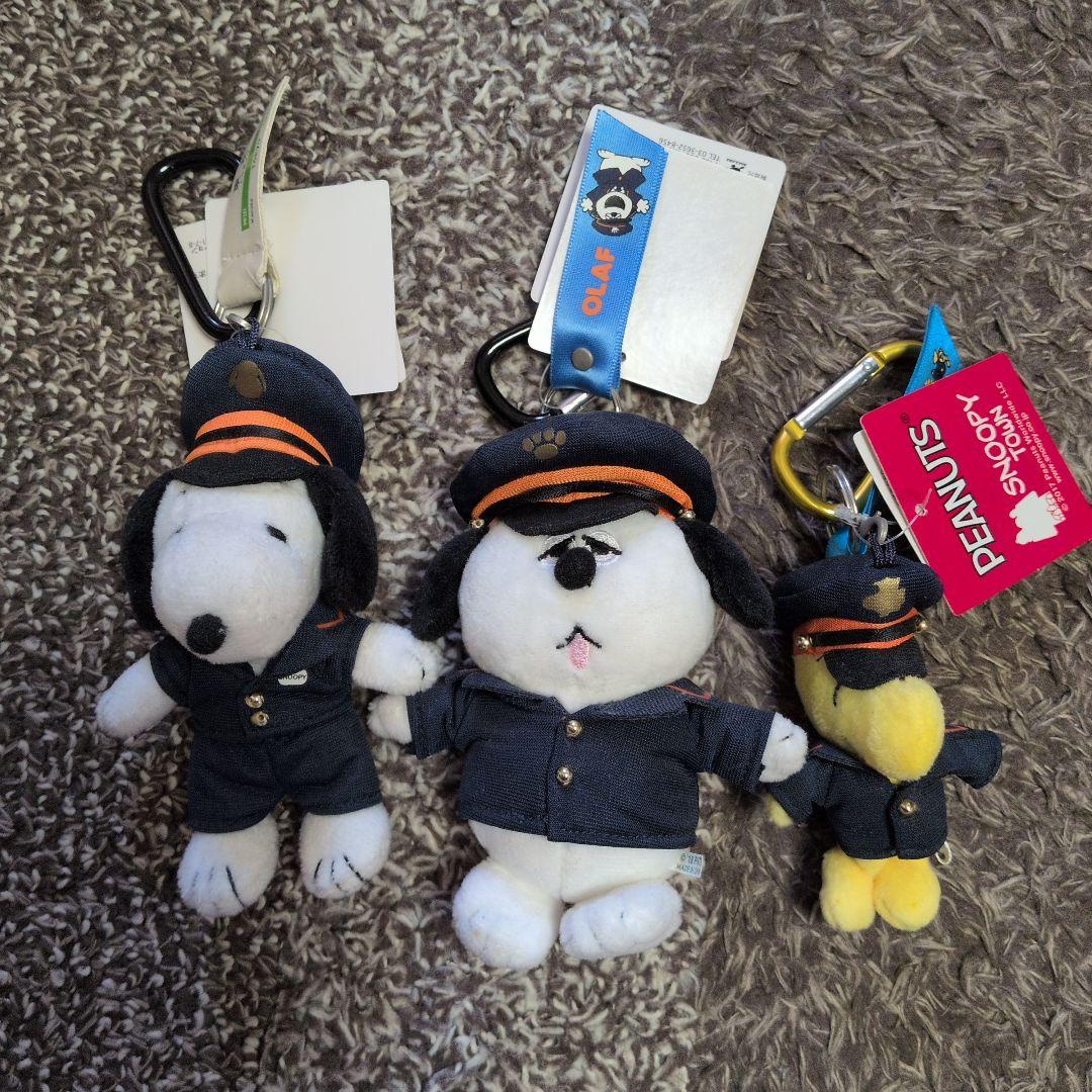 東京駅限定 2018 スヌーピー 初代 駅長　オラフ ウッド　カラビナマスコット