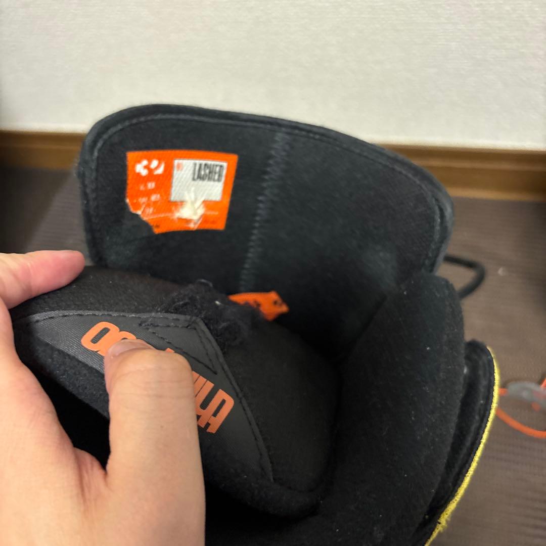 Thirty Two (32) LASHED 27.0cmスノーボードブーツ