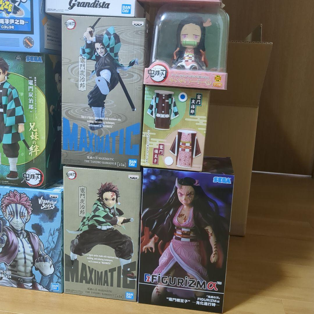 ラスト出品　鬼滅の刃 未開封品フィギュア・ぬいぐるみ大量まとめ売り