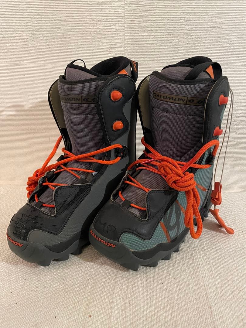 【新古品・未使用】SALOMON MAORI スノーボードブーツ 24.5