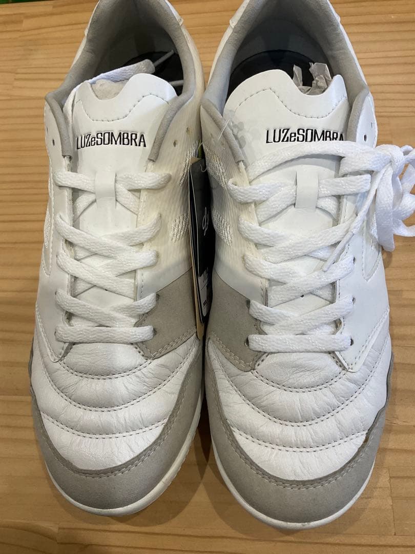 訳あり　処分品　LUZ フットサルシューズ　インドア26.5cm