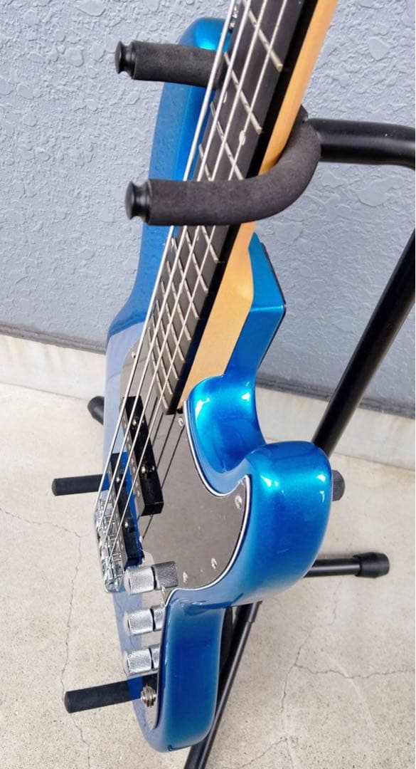 ベース woofy basses ONE series Cavalier4