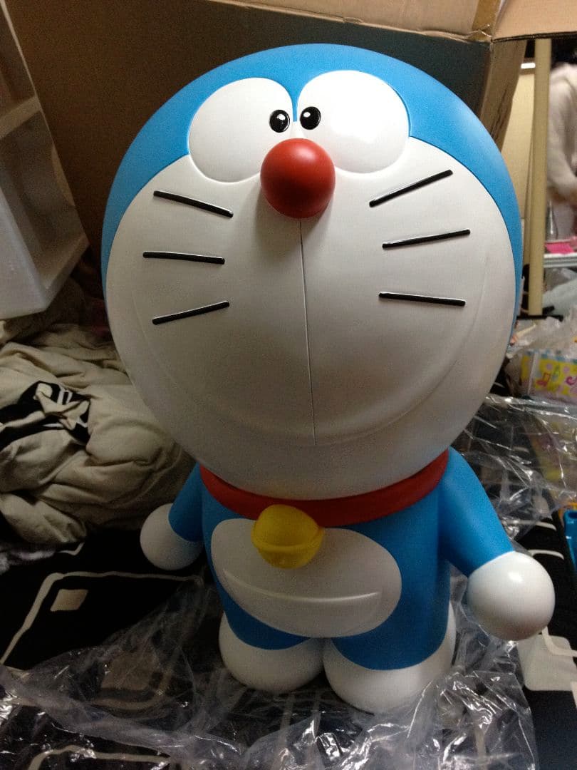 藤子・F・不二雄ミュージアムオープン限定「ドラえもん 1/2スケール」フィギュア