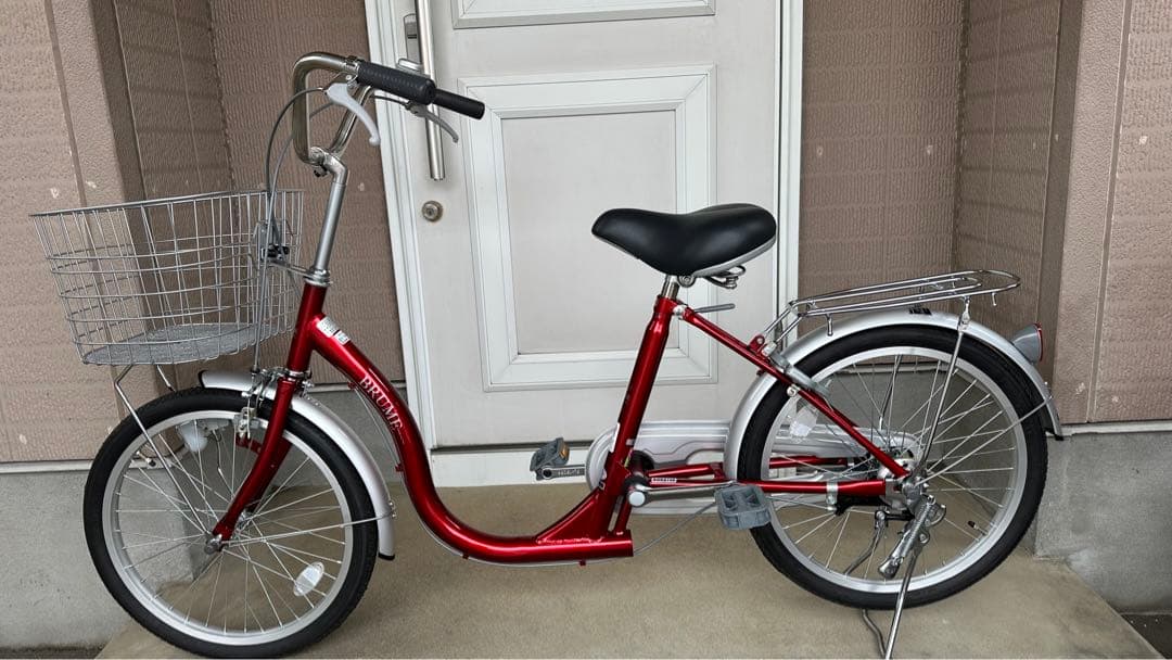 青森市内取りに来られる方。自転車美品。サカモトテクノ 20インチ