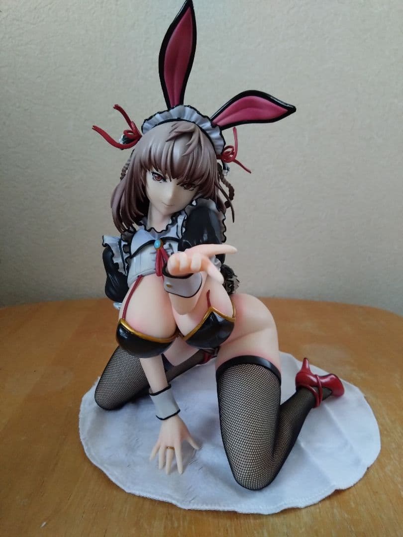 美少女フィギュア　バニーガールヴァージョン