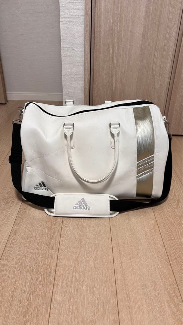 [アディダスゴルフ] ボストンバッグ ホワイト/シルバー