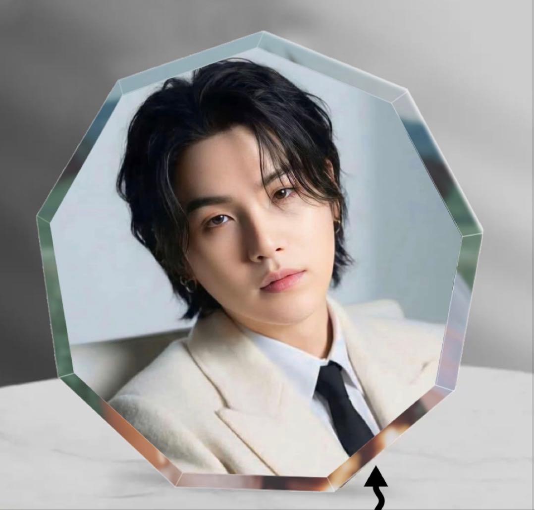 SUGA ユンギ　センイルグッズ アクリルブロックスタンド付き