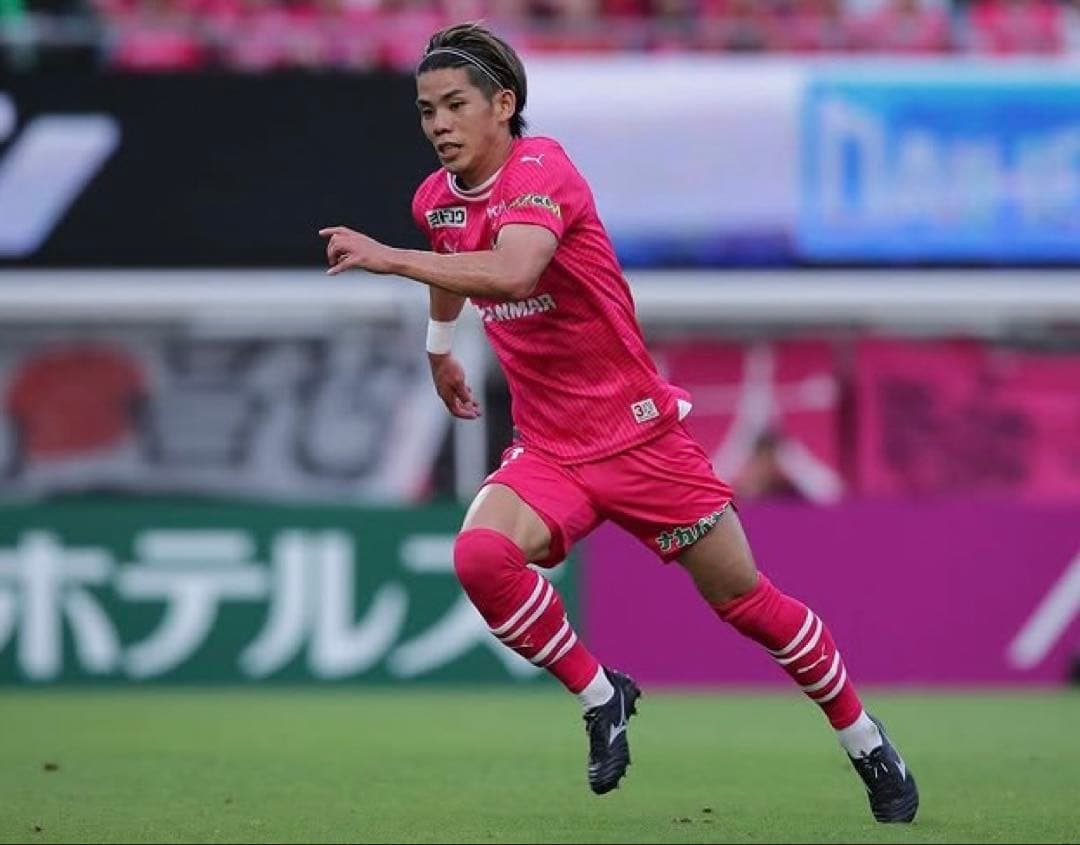 ♦︎美品♦︎7上門XLサイズセレッソ大阪ユニフォーム