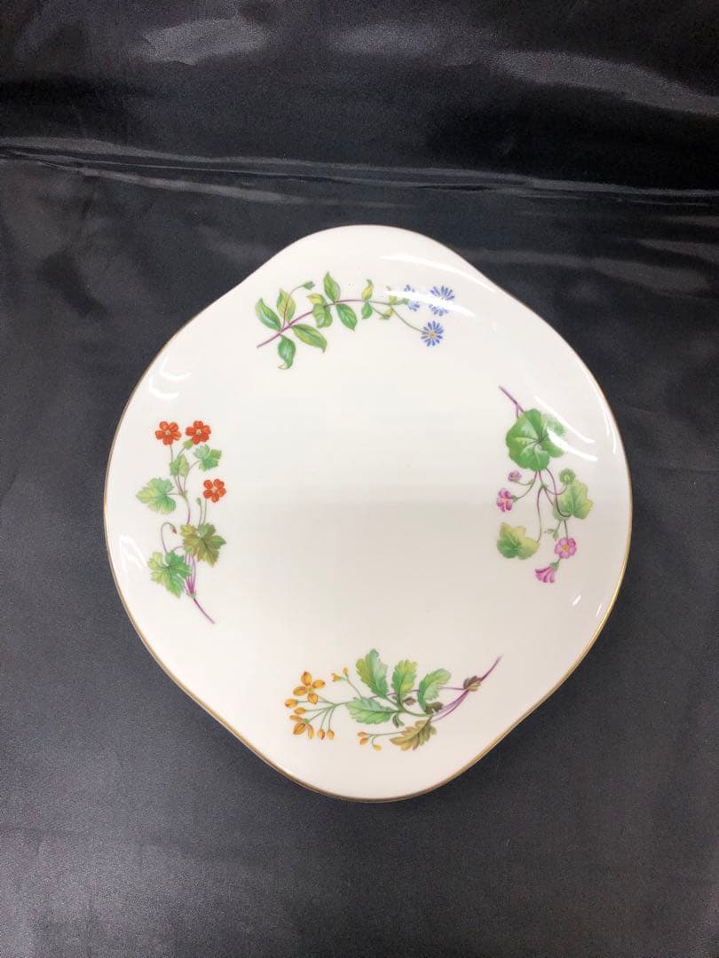 MINTON MEADOW ポット&プレート