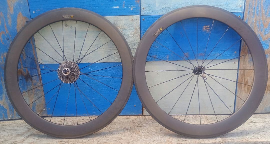 カーボンホイール マットブラック 60mm