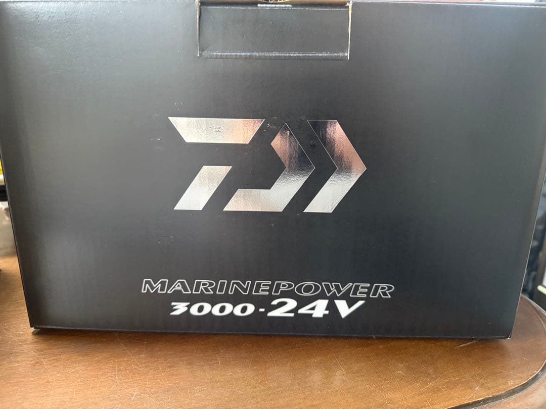 ダイワ　マリンパワー 3000-24V 未使用品