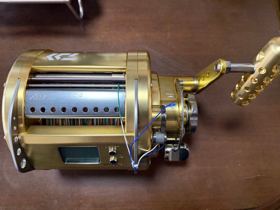 ダイワ　マリンパワー 3000-24V 未使用品