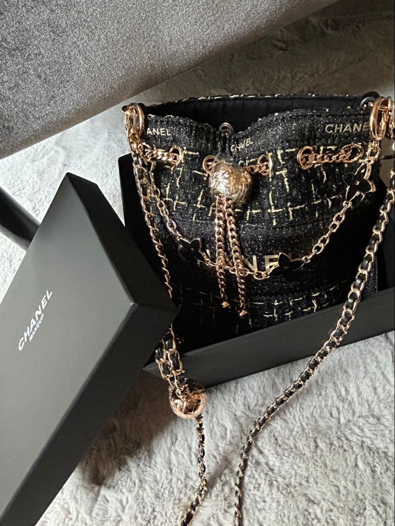 CHANEL ノベルティ ショルダーバッグ ツイード ブラックラメ 巾着